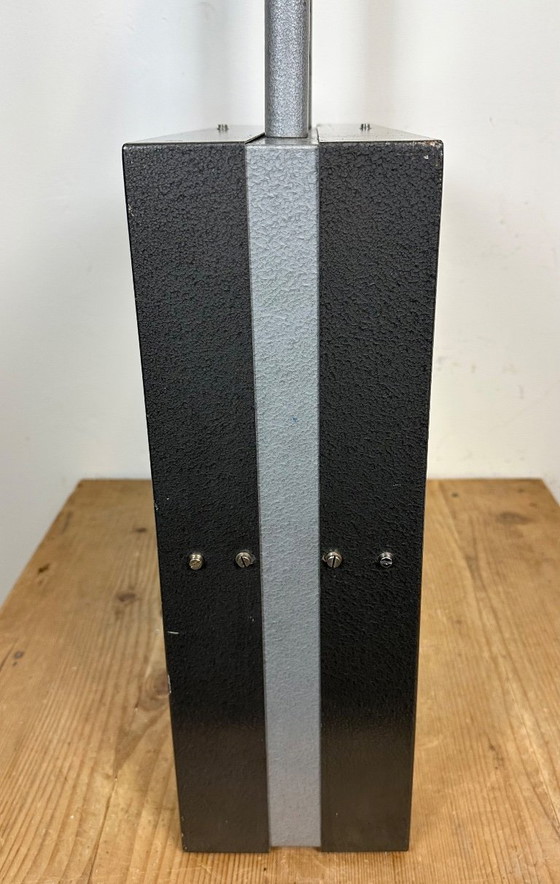 Image 1 of Grote industriële vierkante plafondklok met twee zijden van Pragotron, jaren 70