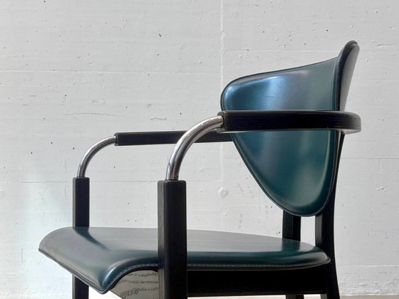 Italian vintage stiletto armchairs in leather, 1980s – Side chairs (photo 4 of 13)