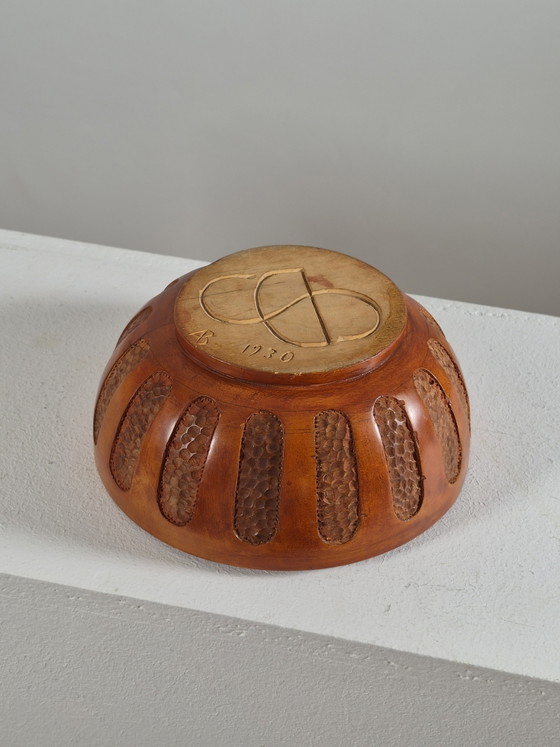 Cuenco antiguo tallado a mano firmado 1930 Scandi – Madera (photo 8 of 14)