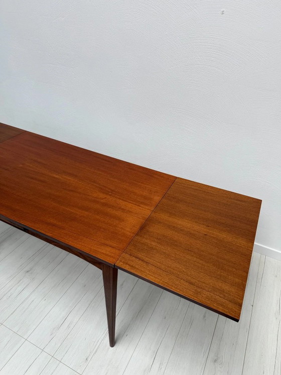 Tavolo da pranzo allungabile scandinavo in teak Mid-Century degli anni '60 – Tavoli da pranzo, Legno (photo 7 of 8)