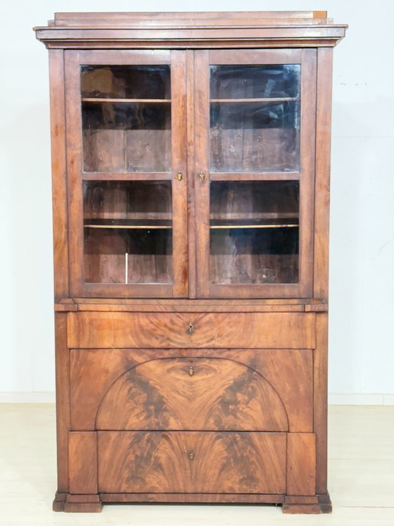 Image 1 of Vitrina antigua de nogal Biedermeier / vitrina con frente de vidrio / período Gründerzeit
