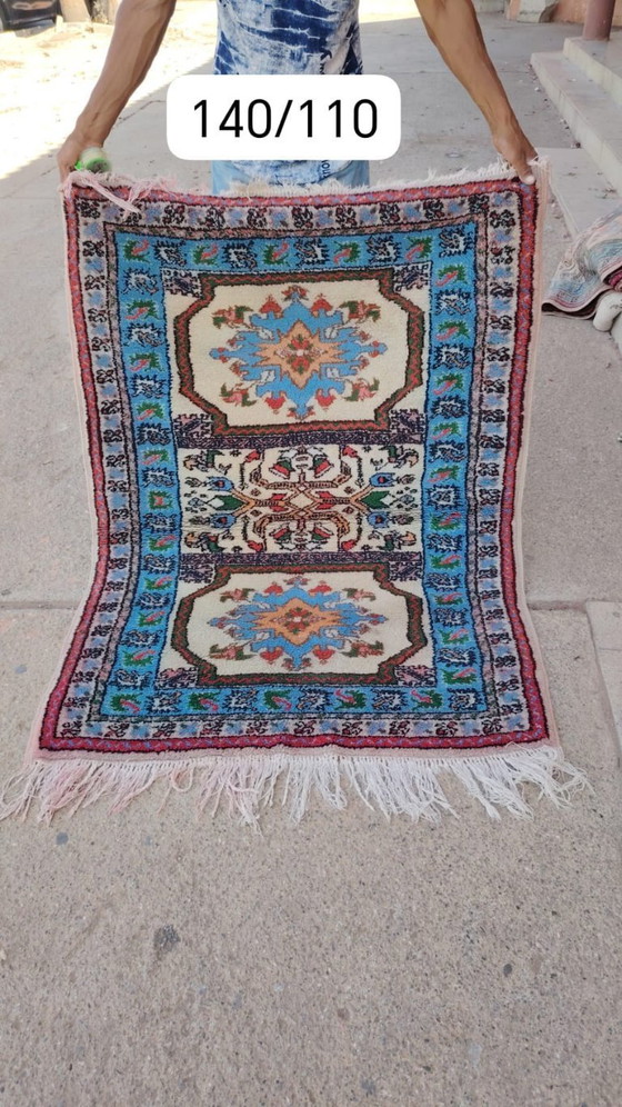 Image 1 of Handgeknoopt Berber kleed wol 140x110cm
