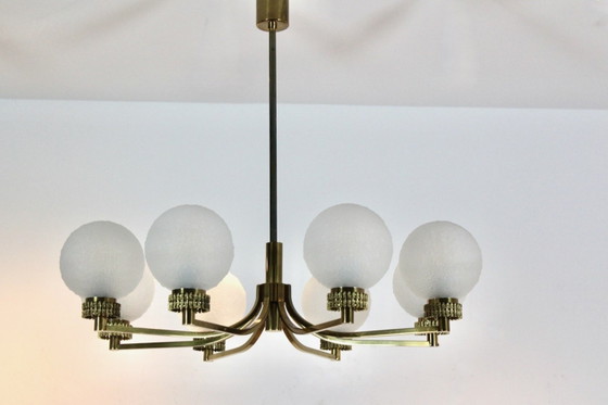 Lampadario francese in ottone e vetro smerigliato (foto 12 di 15)