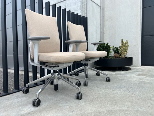 2x VITRA ID SOFT BUREAUST CHAIR