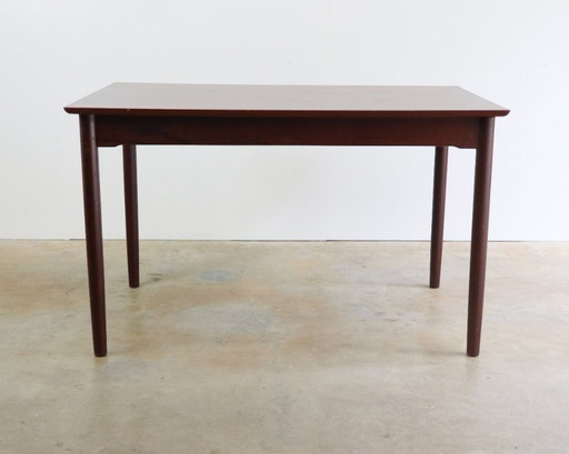 Mid - Century extendable dining table rosewood