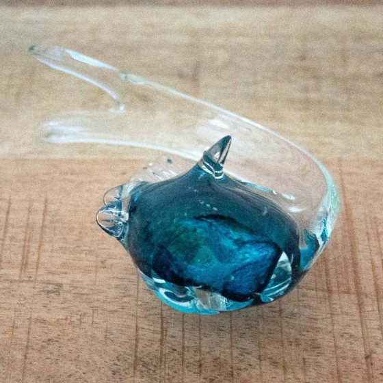 Image 1 of Briefbeschwerer aus Glas in Fischform: Schreibtischdekoration im Murano-Stil