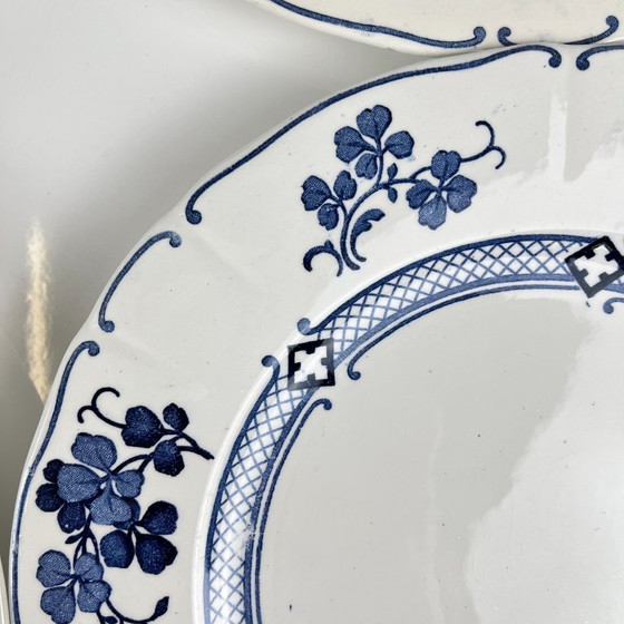 Image 1 of Set van 6 Terre de Fer KG Lunéville platte borden, model "Jane", blauw, 1890-1915