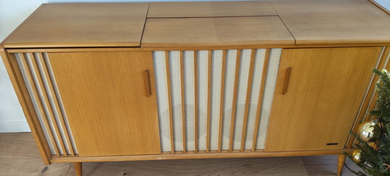 Image 1 of Meubles de radio vintage Grundig modernes du milieu du siècle