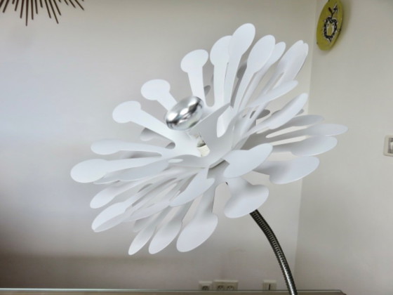Image 1 of Lampada a forma di fiore in stile era spaziale, rockabilly, vintage, anni '80-'90