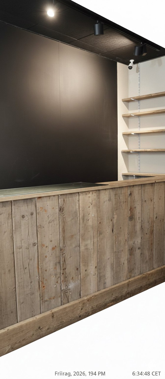 Image 1 of Hermoso mostrador de madera