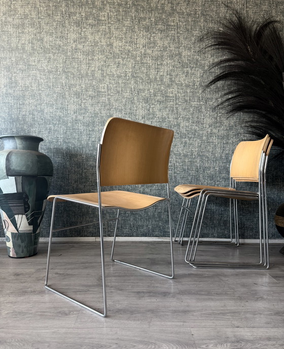 Image 1 of 4 chaises HOWE 40/4 de David Rowland