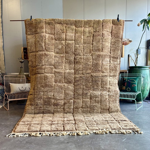 Berber Moroccan Brown Mrirt wool Rug 