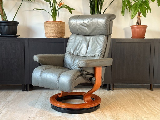 Originele Stressless fauteuil van Ekornes met voetenbank, echt leer, grijs