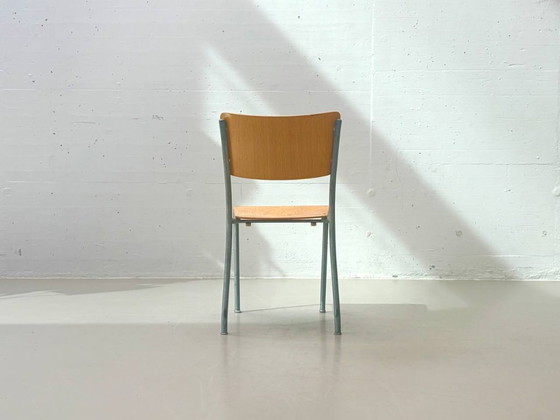 Image 1 of Set aus 6 Formschöne Stapelstühle von Stella, Schweiz, 1950er Jahre