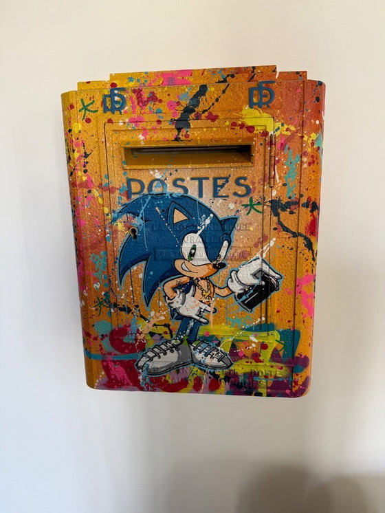 Image 1 of street art artwork