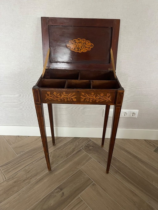 Mesa de manualidades