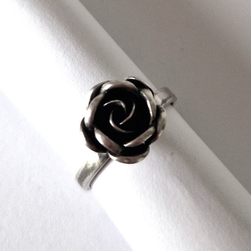 TEKA - Zilveren ring met roosje - 60/70s - Maat 17,5 aanpasbaar