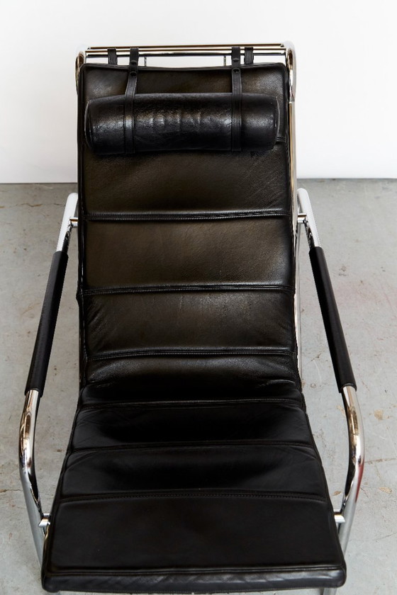 Image 1 of Chaise longue e pouf "Genni" di Gabriele Mucchi per Zanotta