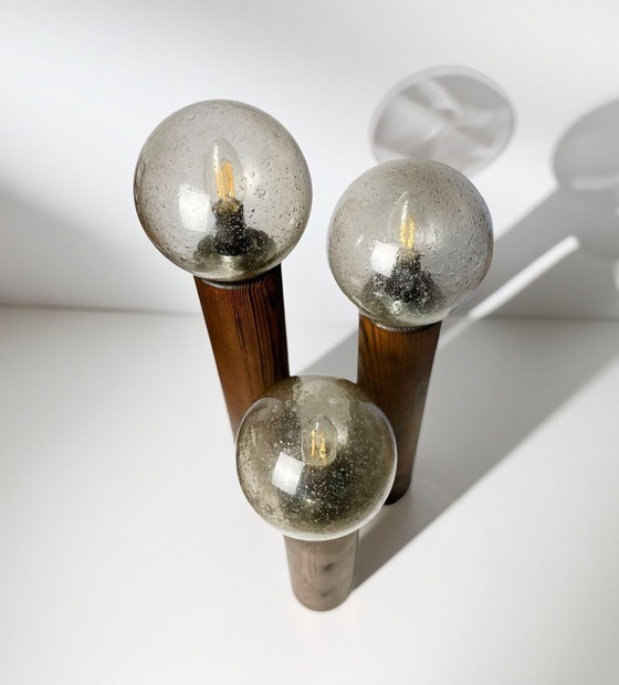 Image 1 of Vintage 'Model 19' Temde Leuchten tafellamp in hout en handgeblazen glas