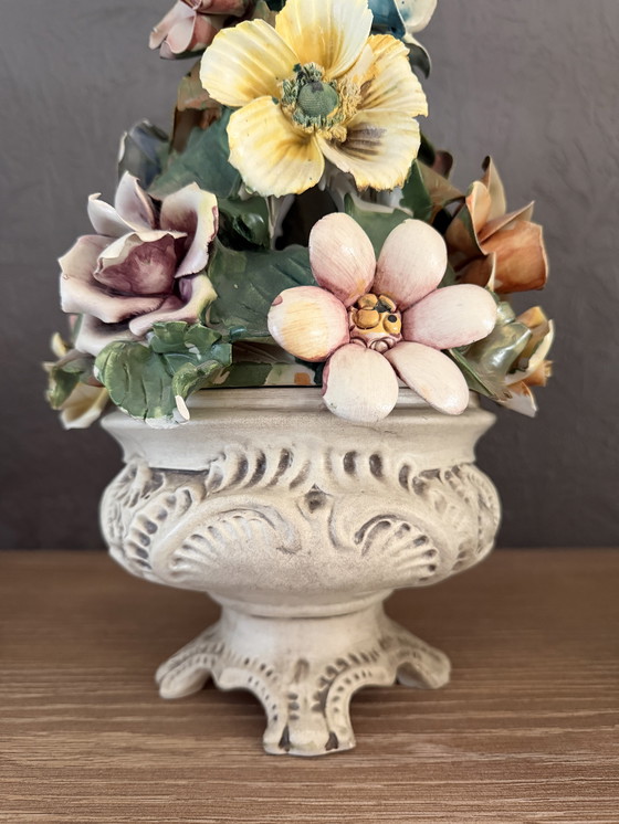 Image 1 of Vintage italien Schaal Op Voet avec fleurs deksel