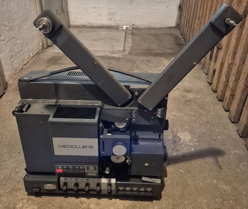 Projection device Meoclub 16 electronic 2