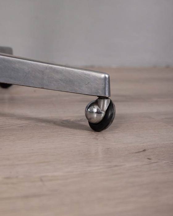 Image 1 of Tabouret vintage des années 1960 en métal et cuir, style industriel