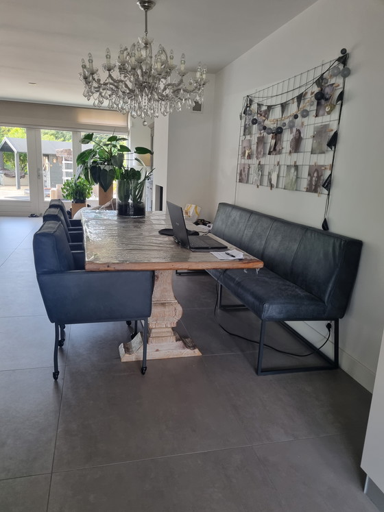 Image 1 of Set da pranzo in pelle africana di Anker