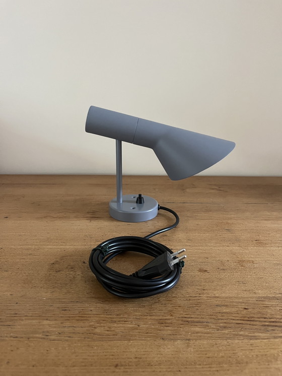Image 1 of Louis Poulsen AJ wandlamp - Arne Jacobsen - Deense designlamp