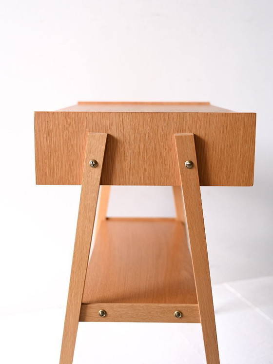 Image 1 of Mesita de noche geométrica escandinava de teca, años 60