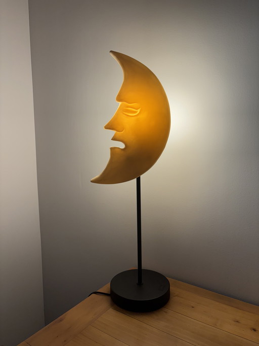 Lampada "Moon" di Jean-Charles Castelbajac