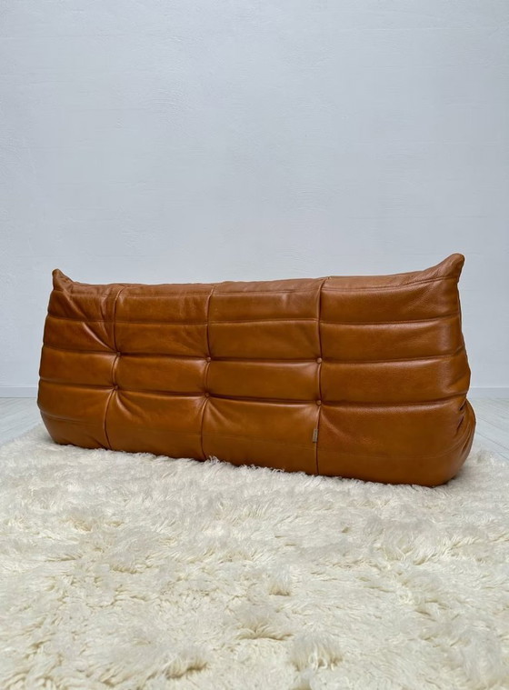 Image 1 of Togo originale vintage a 3 posti in pelle di Michel Ducaroy per Ligne Roset