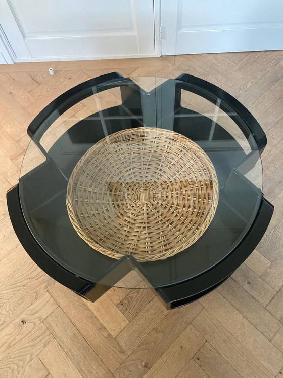 Image 1 of Table basse Curver, OVNI de l'ère spatiale, par Jean Maneval