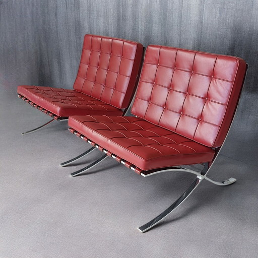 2x Mies van der Rohe Barcelona Chair Knoll Red Leather