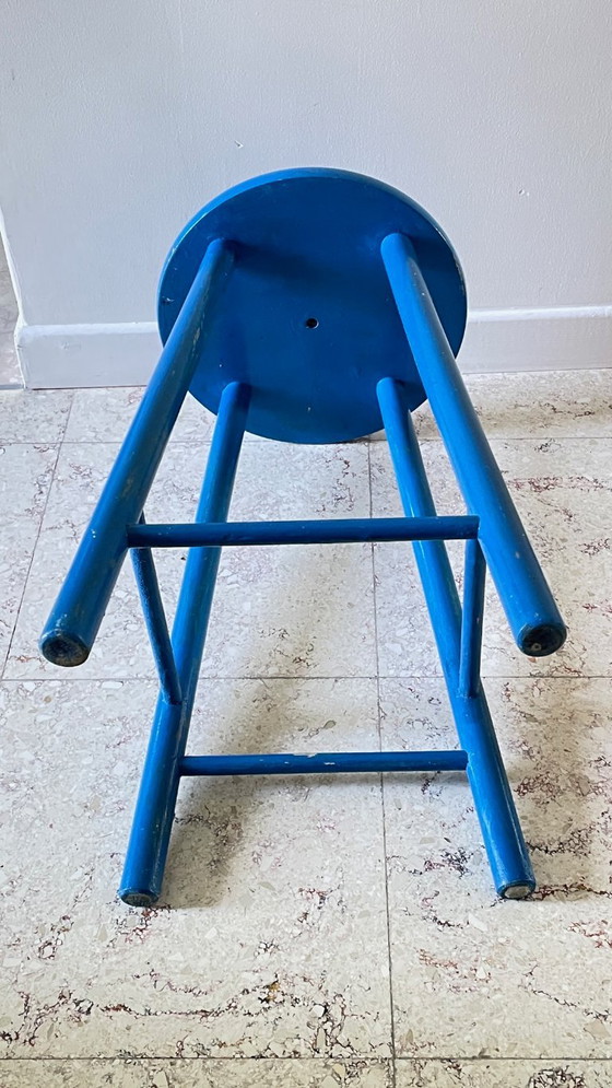 Vintage Elektrisch Blauw Houten Krukje – Wood (photo 12 of 16)