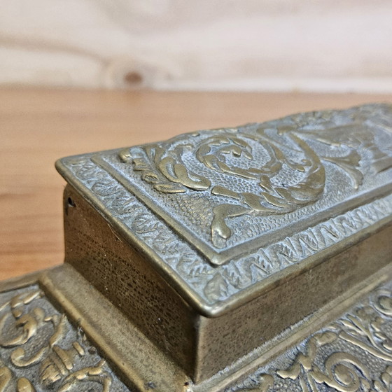 Vintage copper Neo-Renaissance / Art Nouveau stamp tray, Table accessories, Gold (photo 10 of 14)