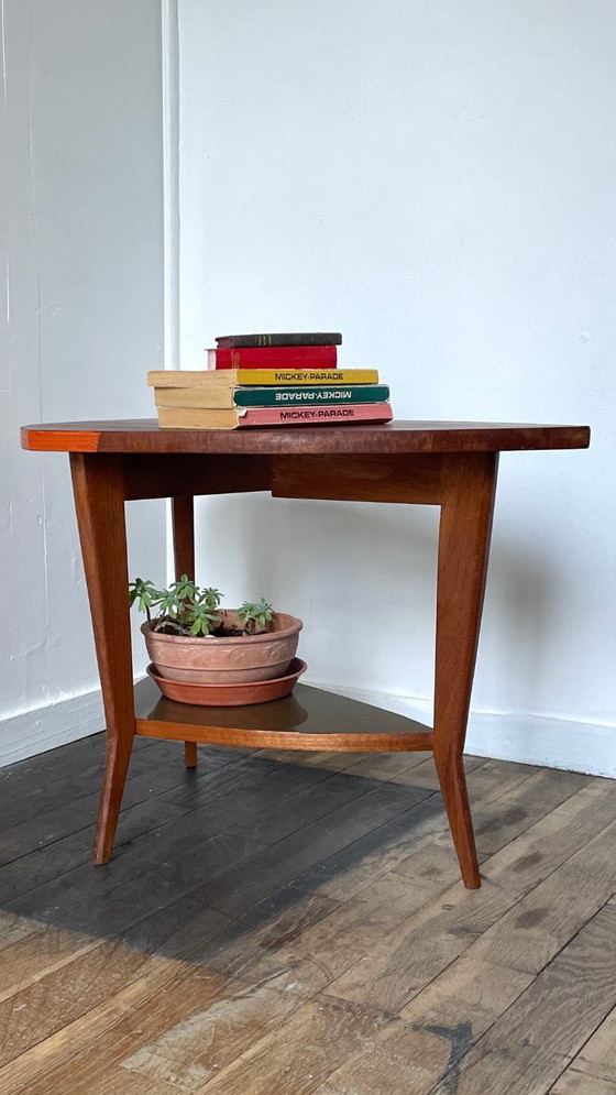 Tripod Coffee Table, 1950s/60s – Plastic, Plexiglass (photo 29 of 34)