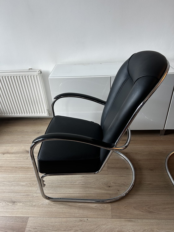 Image 1 of 2 Gispen AA fauteuil zwart. Prijs is per stuk. 