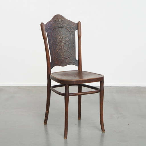 Antique Jacob and Josef Kohn Thonet chair from early 20th century