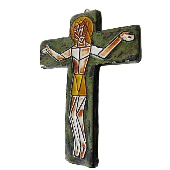 Image 1 of Mid-century Keramisch kruisbeeld Jezus aan het kruis keramiek wandkruis 1960's