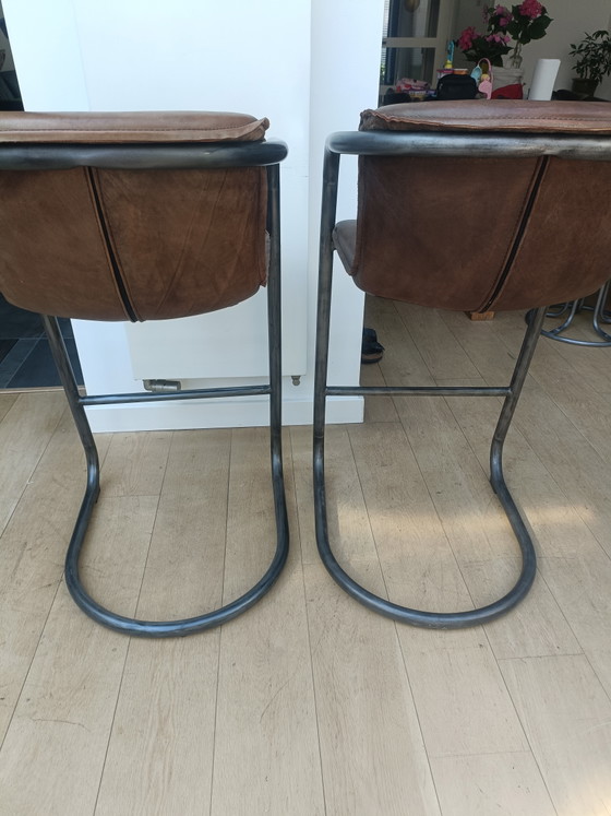 Image 1 of Tabourets de bar en cuir de chez Chiavari