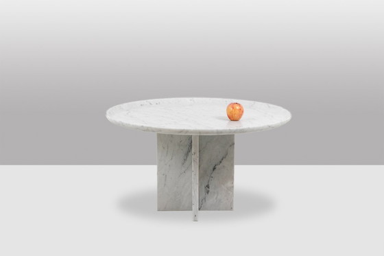 Image 1 of Paar ausziehbare Tische aus Carrara-Marmor. Zeitgenössisch.