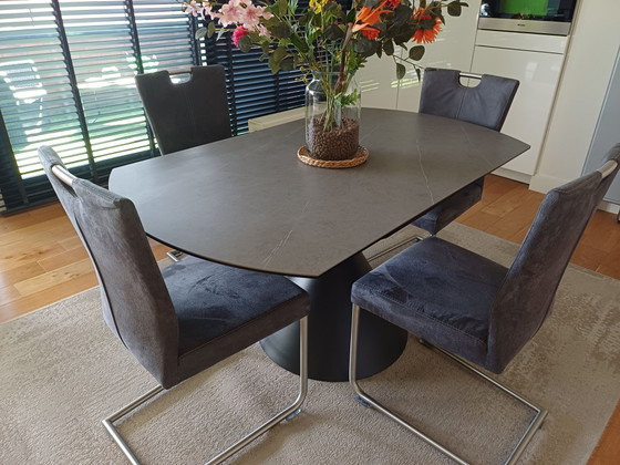 Mesa de comedor DMO Collection – Mesas de comedor, Cerámica, Metal (photo 3 of 5)