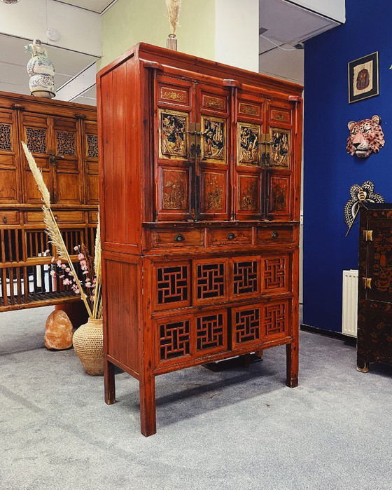 Image 1 of Armario de madera chino antiguo