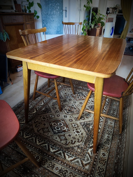 Pastoe dining room set