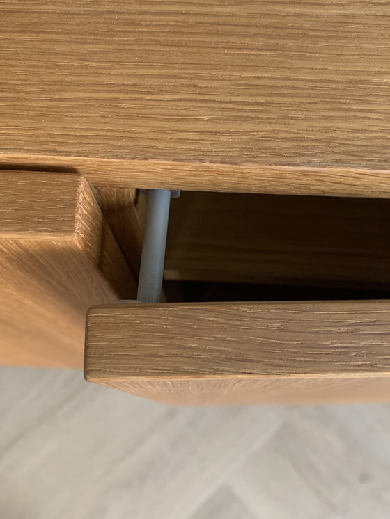 Image 1 of Eikenhouten TV/Audio kast