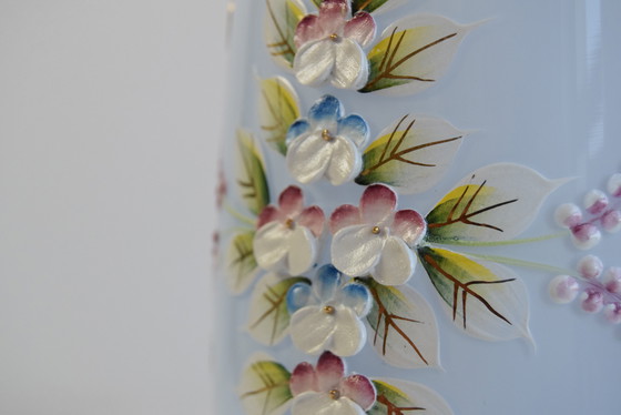 Image 1 of Antico vaso in porcellana dipinto a mano con doratura, inizio XX secolo