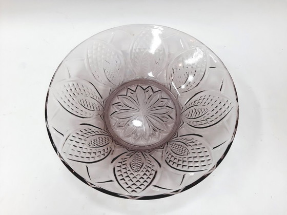 Image 1 of Vintage purple glass fruit bowl 