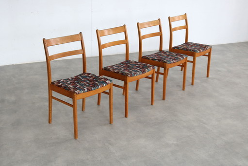 4x chaises de salle à manger suédoises vintage