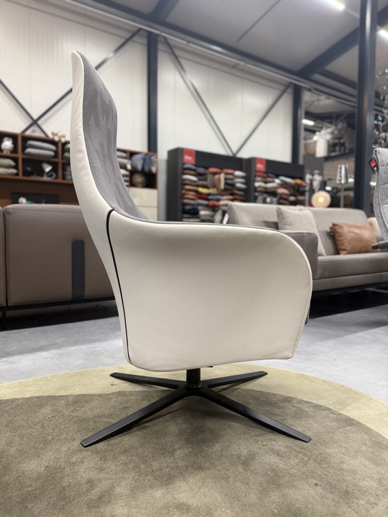 Image 1 of Fauteuil Relax Montis Marvin en cuir Myra latte et tissu Mizmaze
