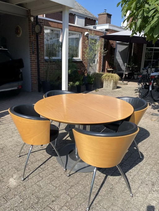 4 sillas de comedor Leolux Giotto y mesa Leolux Trias – eetkamerset, Leather, Metal